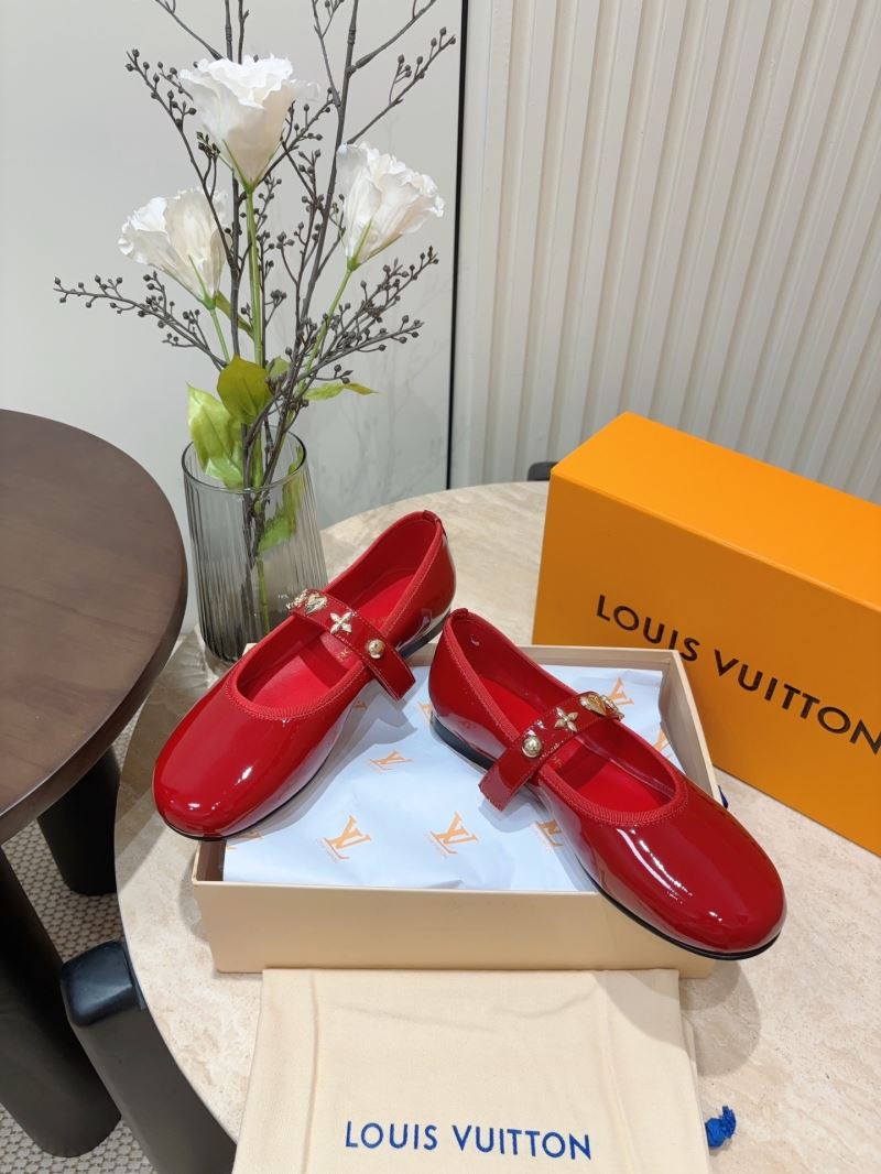 Louis Vuitton Flat Shoes